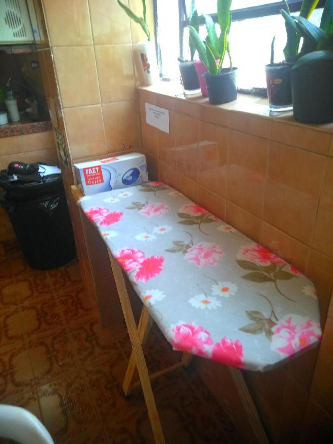 Albergue Economico กัวยาเนีย ภายนอก รูปภาพ
